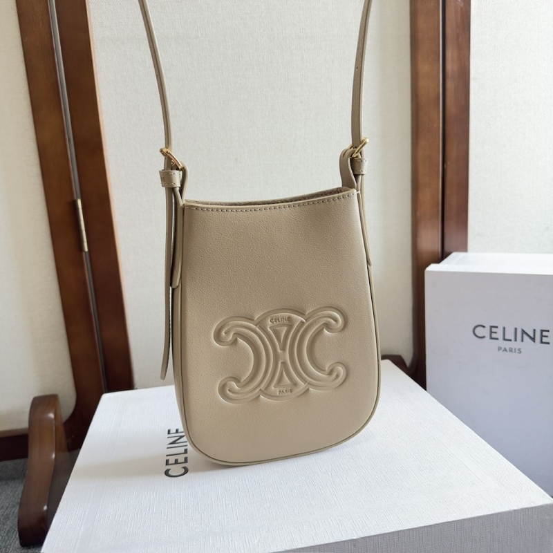 Ce1i*e satchel bags